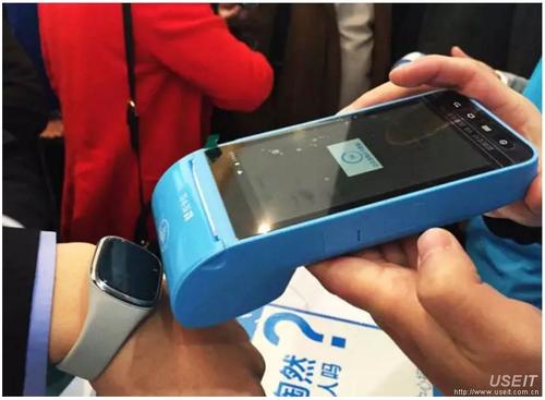 押了1000元辦理pos機(jī)，退押金卻被告知沒資格？